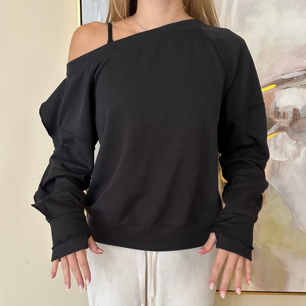 FREE PEOPLE MOVEMENT NWT~ black ruffle one shoulder athletic pullover sweatshirt - Picture 6 of 8
